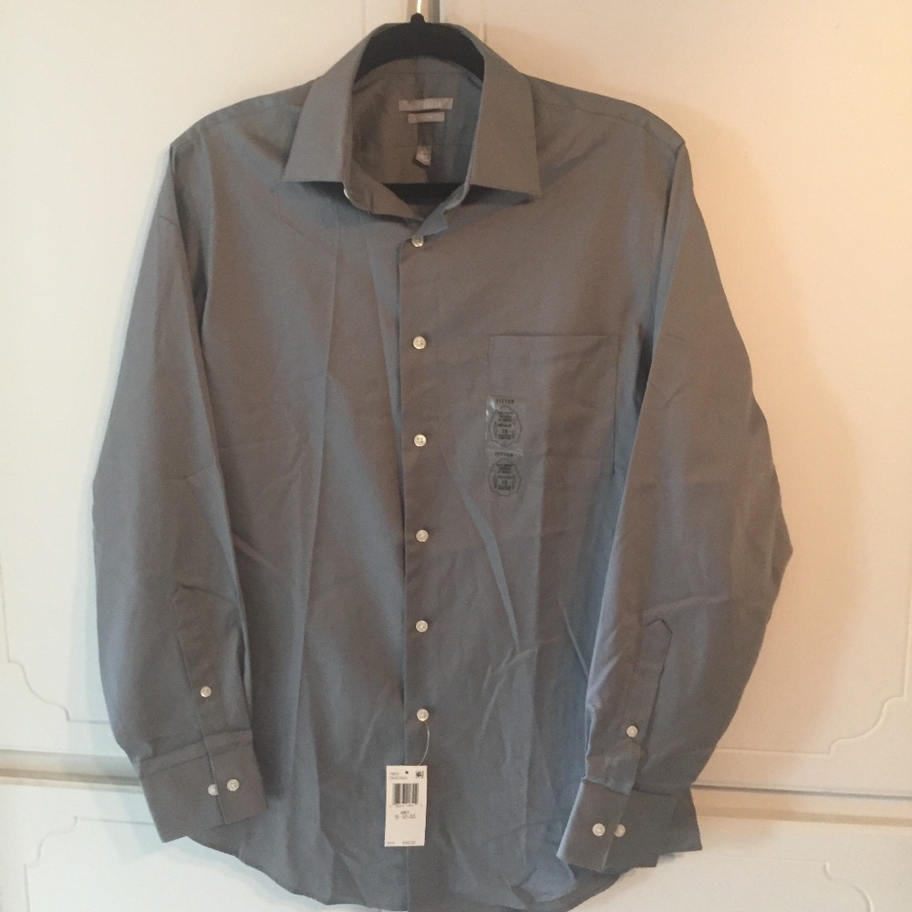 Van Heusen Men’s Shirt NWT